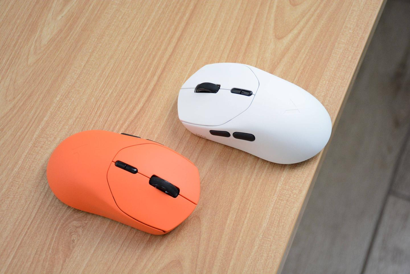 Native 8K resolution + extended battery life: Supports wild competition mode. Leopold VT1 2nd generation mouse